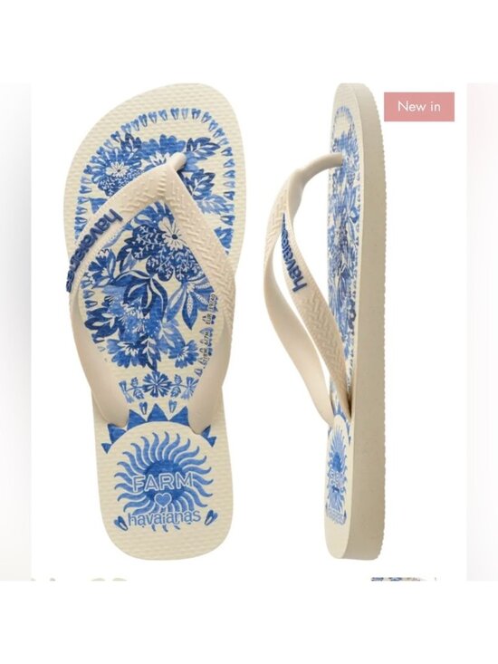 FARM Rio Shoes - NWT Size 9/10 - Havaianas X Farm Rio Flora Tapestry Flip Flops